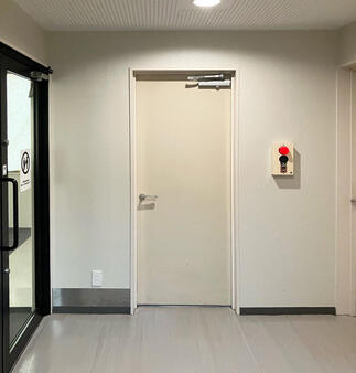 各階のエレベーターホール