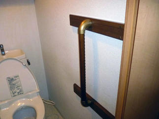 トイレ手すり１