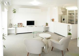 リビングからキッチンを見たところ