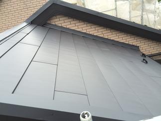 屋根葺きかぶせ工事