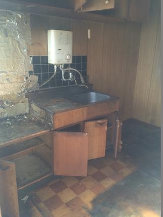 キッチンリフォーム　施工前