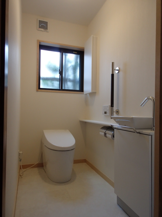 男女別々の和式からゆったりとして洋式へ