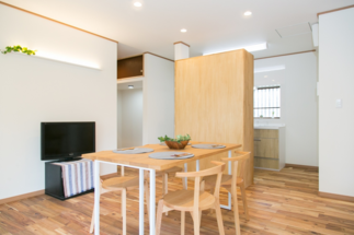 キッチン、ダイニング