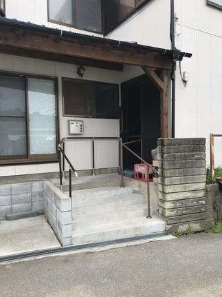 玄関外階段手摺設置