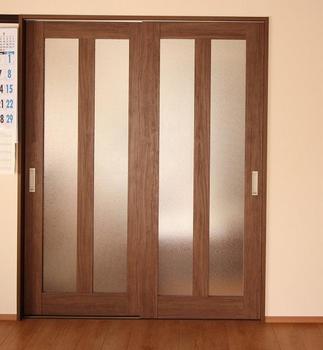 リフォーム後　キッチン入口