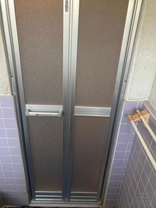 浴室ドアの取替