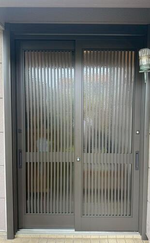 I様邸　玄関引戸　リシェント工事