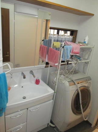 洗面化粧台　タカラスタンダード