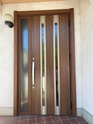 玄関リフォーム後