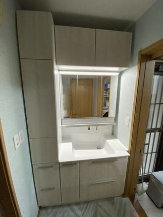 1階　洗面化粧台