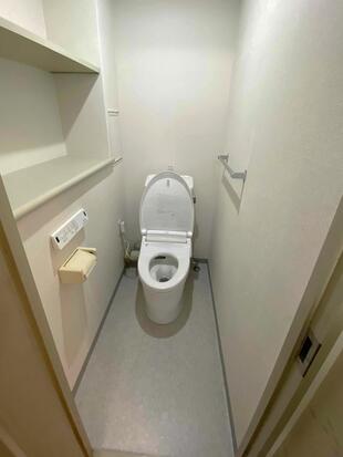 埼玉県熊谷市｜LIXILトイレ『アメージュ便器＆シャワートイレKA』明るく・清潔に・快適にトイレリフォーム