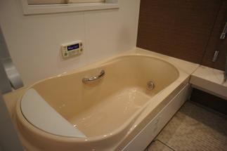 １２１６サイズの浴室を１６１６サイズにサイズアップ