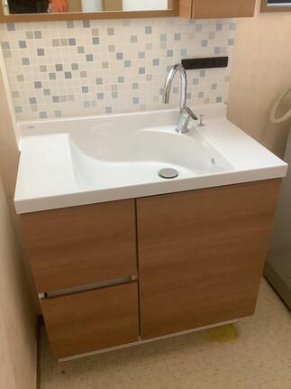 子育てエコホーム支援事業対象　洗面化粧台取替