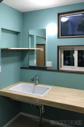 洗面脱衣室も断熱性を高くしました