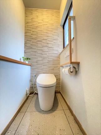 【デザインと機能を併せ持ったエコカラット！】