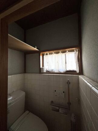 トイレ　工事前