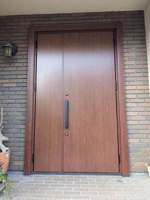 印旛郡栄町　リシェント玄関ドア