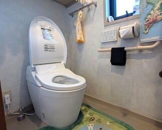 トイレ交換工事　after