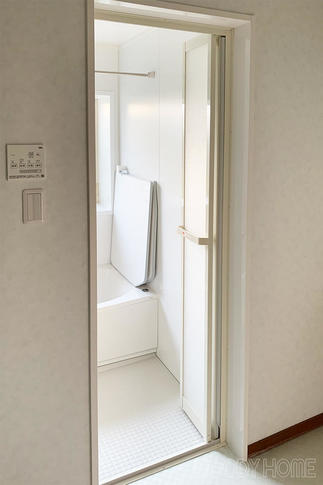 浴室と脱衣室の段差が小さくなりました