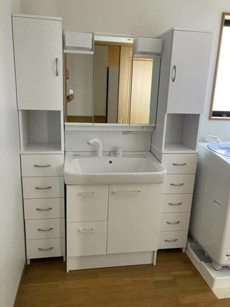 収納に拘った洗面所