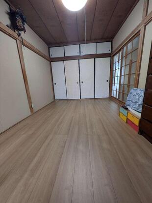 市原市　ラシッサSフローリング