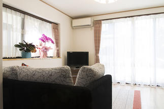 明るさと省エネのサッシ施工