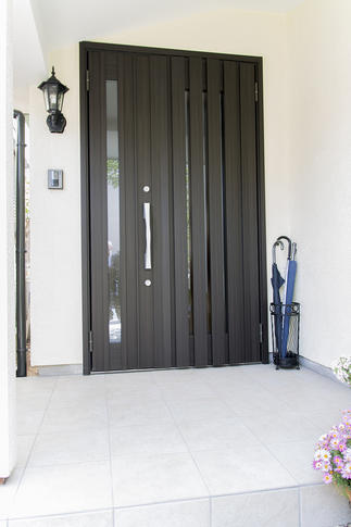 防犯性も高まった素敵な玄関