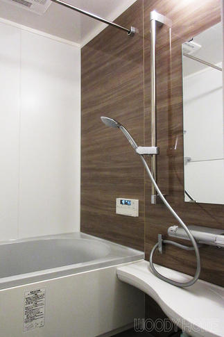 スライドバーが便利なシャワーとまる洗いカウンター