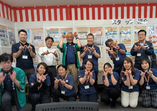 0516船橋店イベントスタッフ写真1.jpg