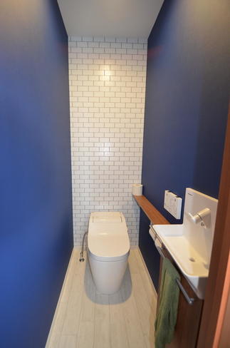 ビビットカラーを採用して、さわやかな印象に。