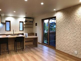 季節を感じることが出来るダイニングスペース。