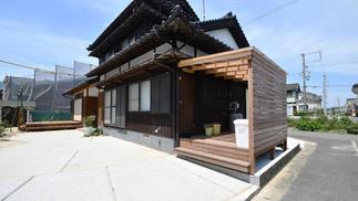 家族みんなでDIYできる広いテラス