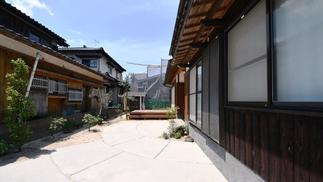 スッキリと広くなった駐車スペース