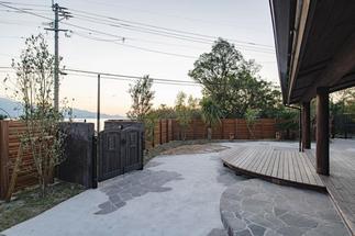 砂場があるお庭