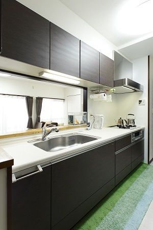 ｷｯﾁﾝの色も揃えて、統一感のある空間に