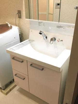 大きな洗面器が使いやすい洗面化粧台