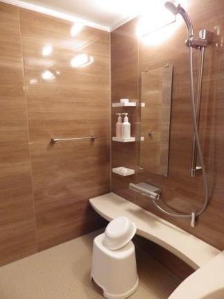 ラグジュアリーなバスタイムに