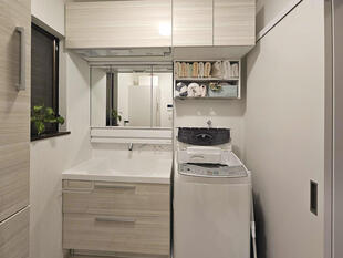 浴室サイズアップ＆たっぷり収納ですっきり洗面空間｜浴室スパージュ・洗面クレヴィ