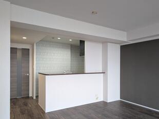 和の趣と、暮らしに寄りそう間取り｜全面リフォーム