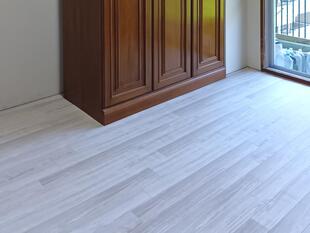 和室から洋室へ。暮らしに合わせた床リフォーム