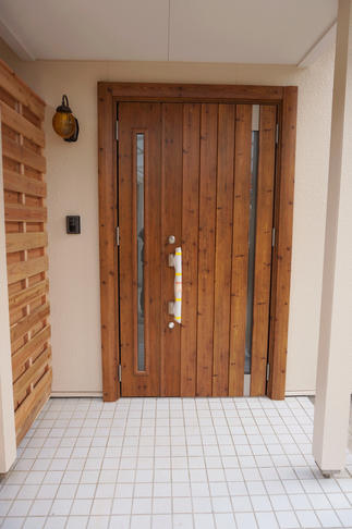 玄関ドア　アフター　「リシェント」　