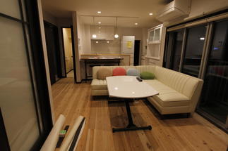 暖かくくつろげるリビングに