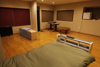 広々とした洋室