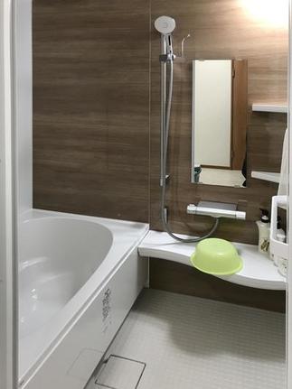 温かく快適な浴室