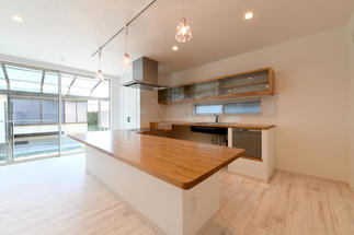 造作キッチン『コの字キッチン』