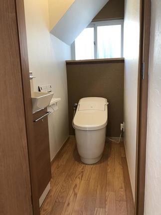 掃除がしやすい機能的なトイレ