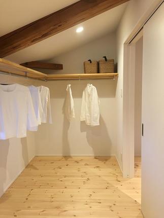 寝室奥のW.I.C