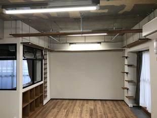 猫とくつろぐマンションライフ