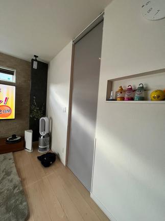 リビング側かたみたロールスクリーン