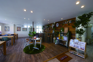 ２階は明るく開放的なスペースになりました。